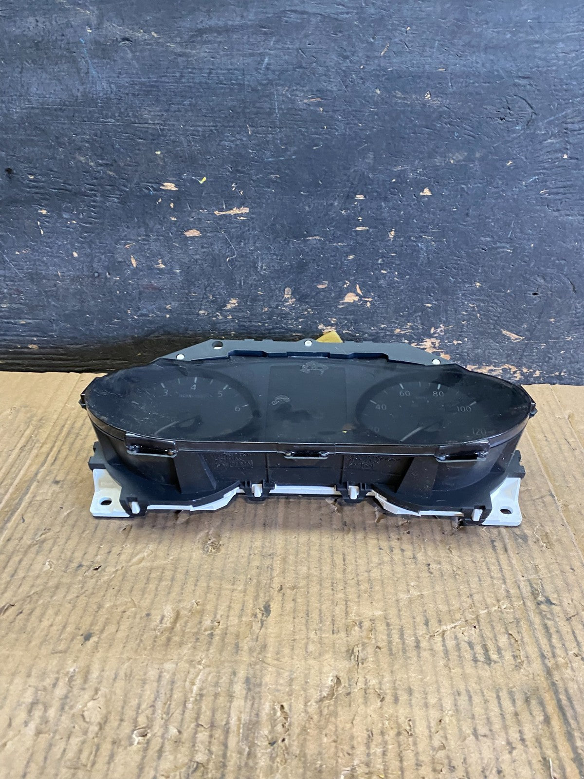 2014 to 2015 Nissan Rogue Speedometer Cluster Gauge Bezel Trim Oem S8730 DG4