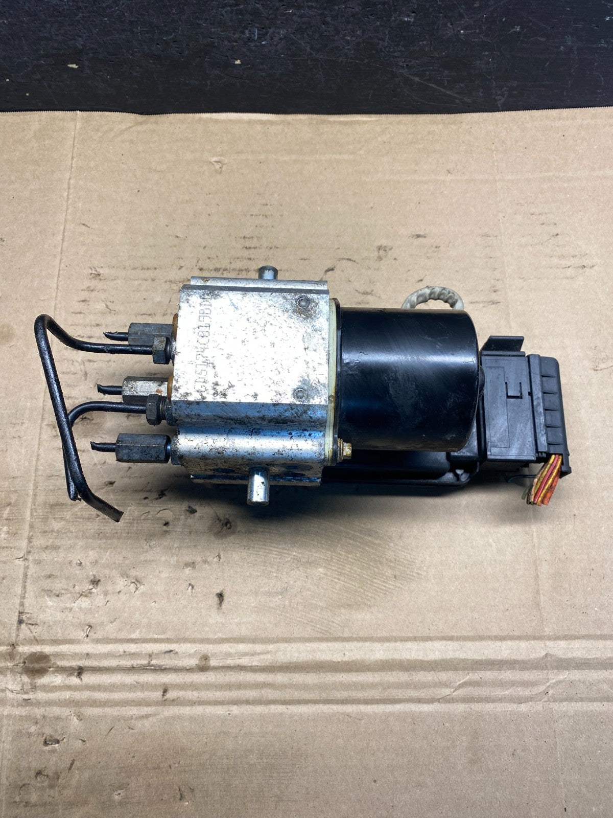 2006 2007 Ford E250 E350 Econoline Anti-Lock ABS Antilock Brake Pump af0004 DG5