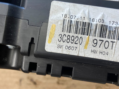 2009 2010 Volkswagen CC Dashboard Speedometer Cluster Gauge ab9838 DG6