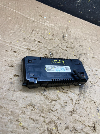 2011 to 2016 Chevrolet Cruze Dash Radio Information Screen Display X1209 DG4