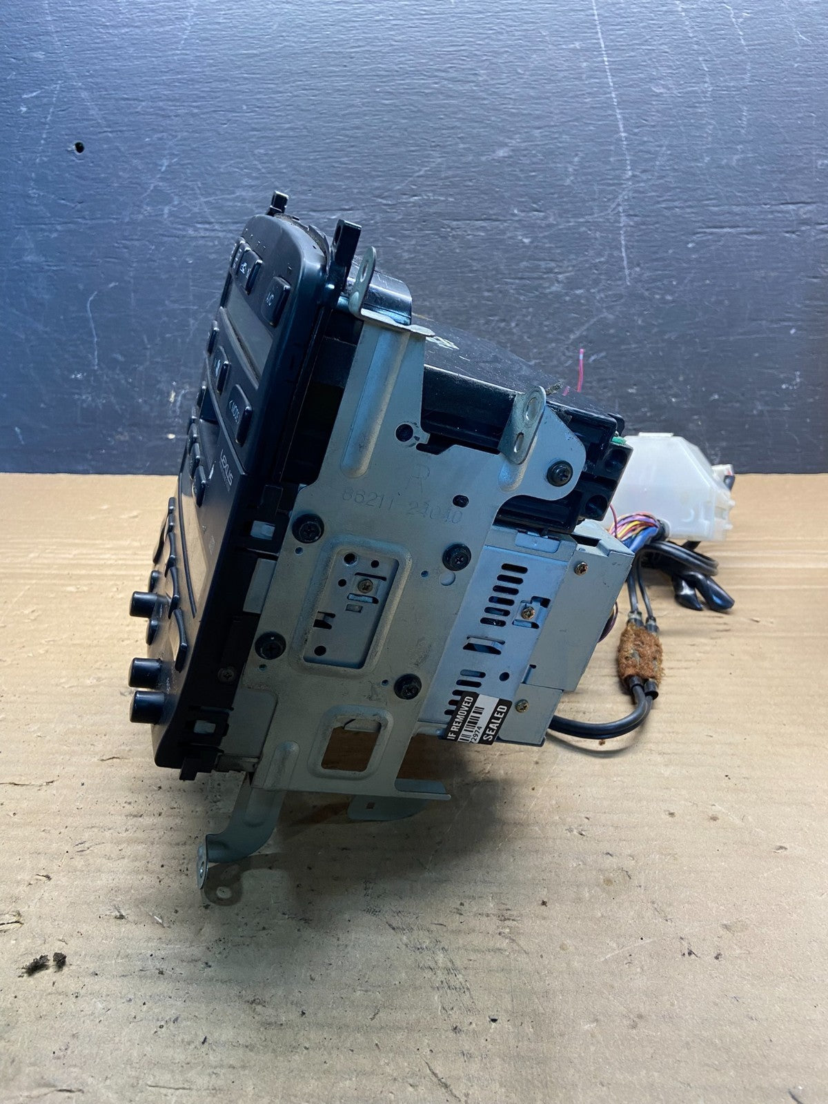 1992 to 1994 Lexus SC300 Climate Control Radio Receiver ae4666 DG1