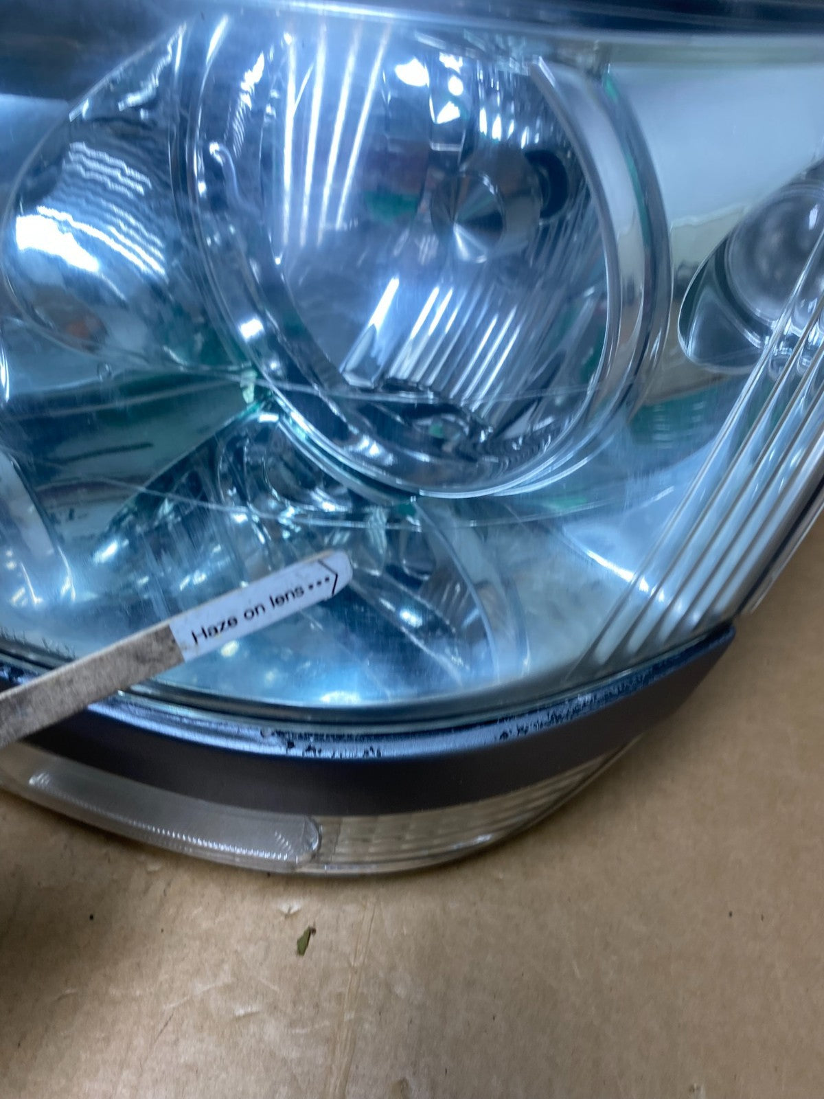 2001 2002 2003 Lexus RX300 Left Driver Headlight Halogen AD8951 DW4