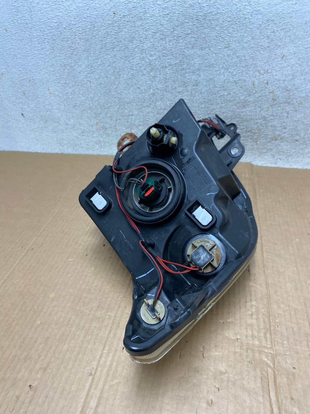2010 2011 2012 Nissan Sentra Halogen Right Passenger RH Side Headlight AI5794 LK5