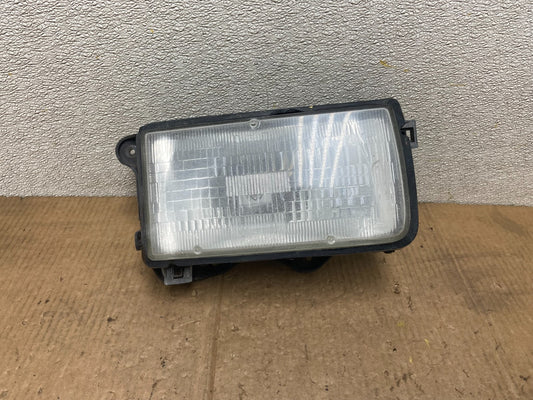 1991 to 1997 Isuzu Rodeo Right Passenger RH Side Halogen Headlight aa6667  DG0
