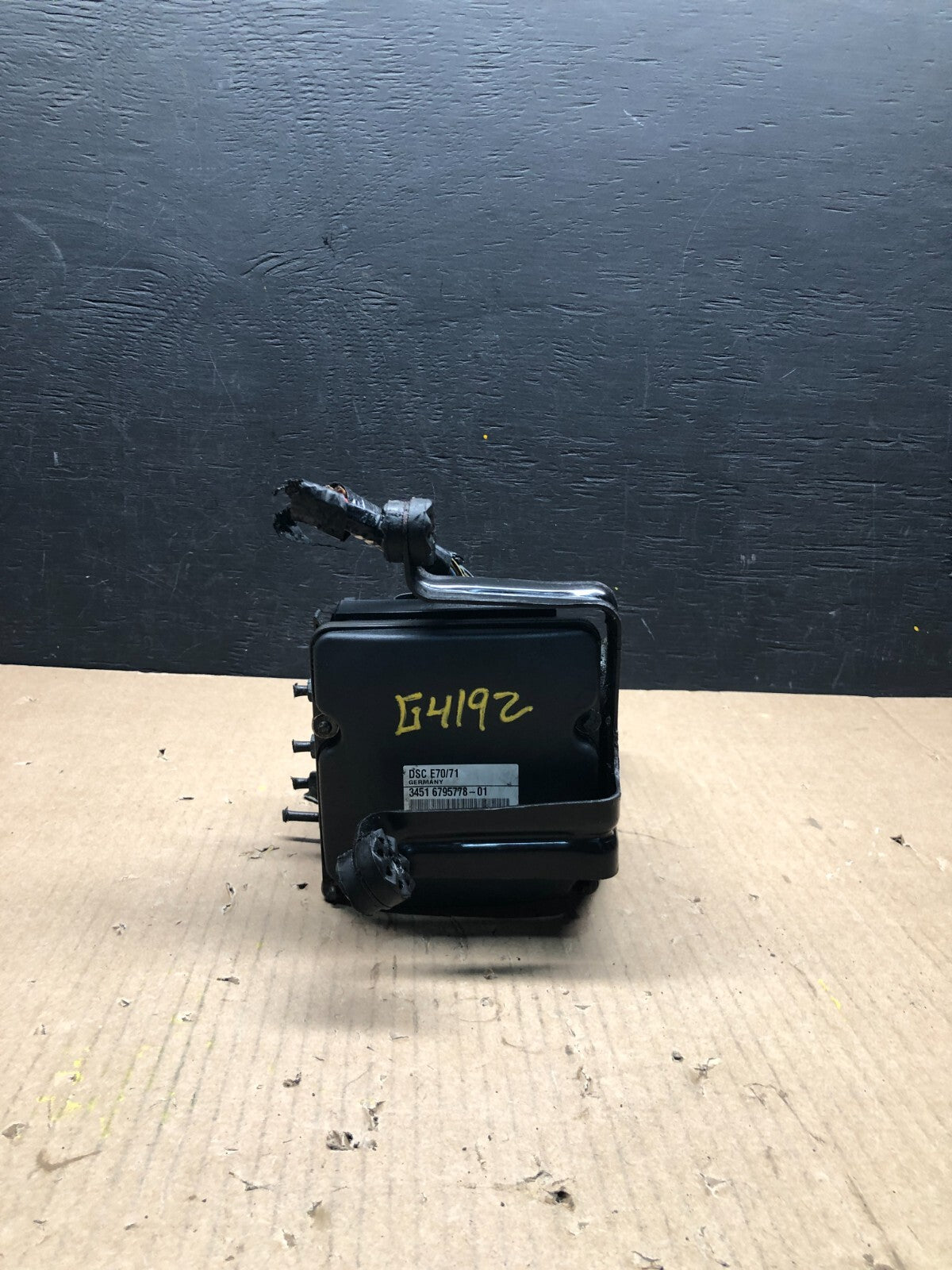 2007 to 2010 BMW X5 E70 ABS Anti-Lock Brake Pump 3451 6795779 G4192 PS0