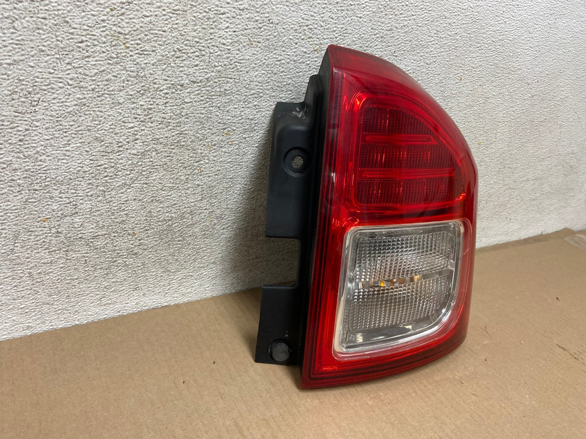 2011 2012 2013 Jeep Compass Right Passenger Rh Side Tail Light AH4358 LK1