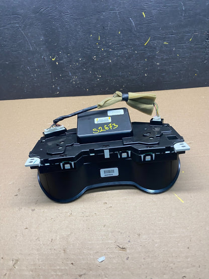 2014 Nissan Pathfinder Speedometer Cluster Gauge OEM  s2673 DG5