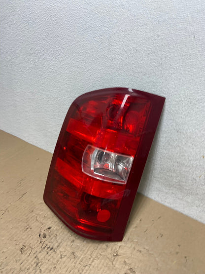 2007 to 2013 Chevrolet Silverado Left Driver LH Side Tail Light AF2973 LK1
