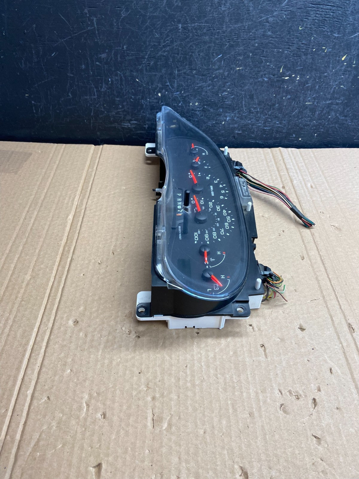 2006 Ford E350 Gauge Speedometer Cluster af6148 DG2
