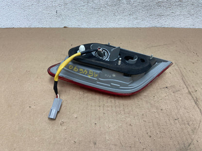 2010 - 2011 Toyota Camry Right Passenger RH Side Inner Tail Light AG4690 LK4