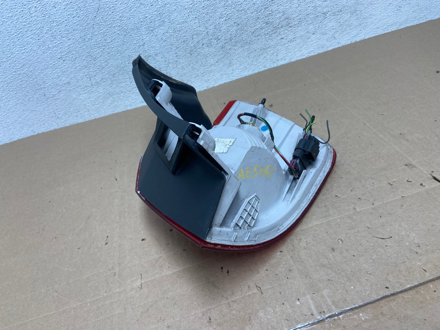 2010 to 2017 GMC Terrain Halogen Tail Light Left Driver Lh Side AE5067 LK5