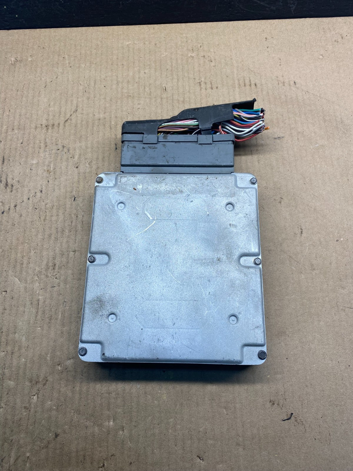 2002 2003 Ford Mustang 3.8L Engine Control Unit ECU Computer Module AE7372 DW1