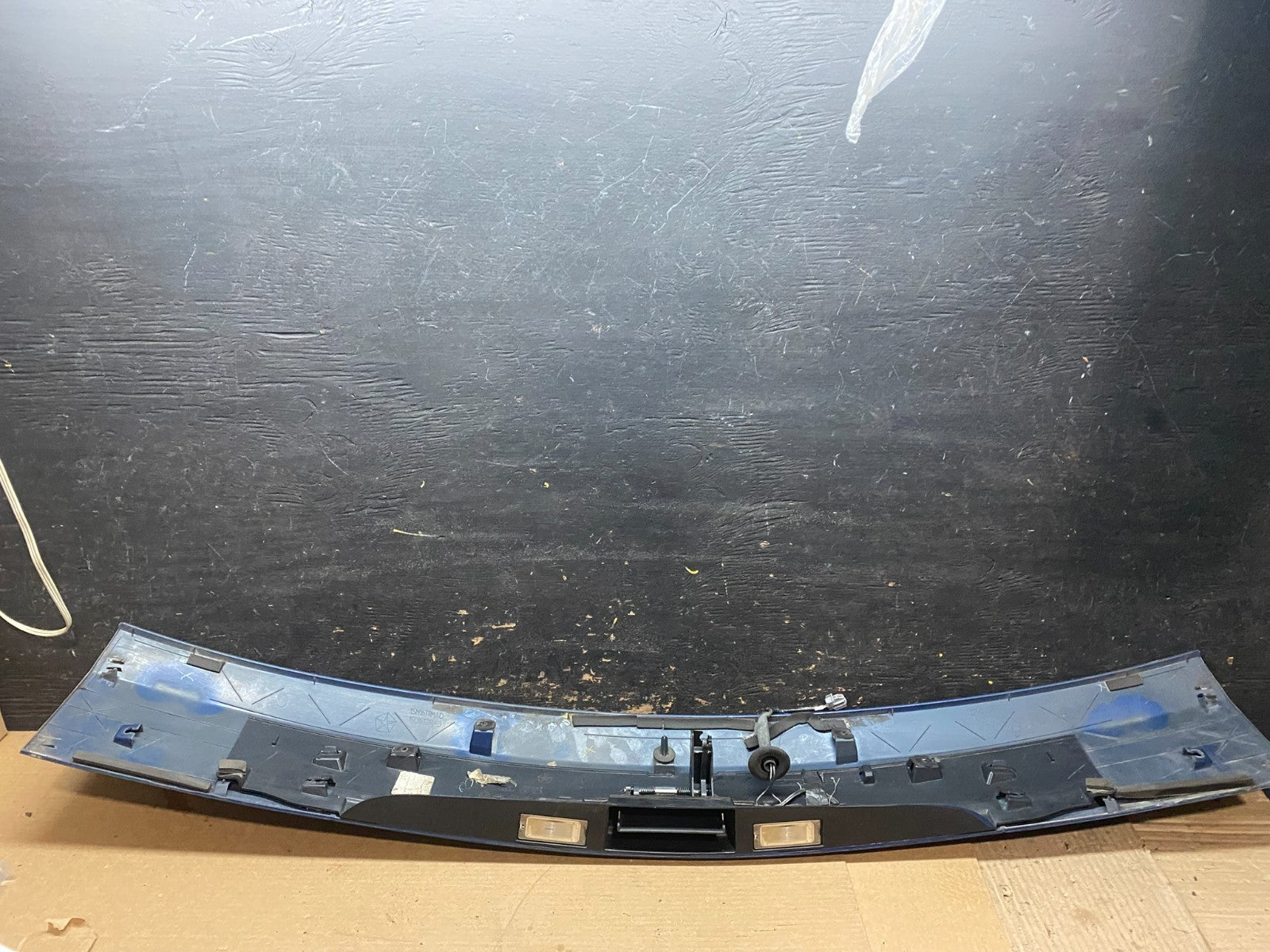 2011-2018 Dodge Grand Caravan Black Rear Tail Gate Trim Molding Panel V6940 DG8