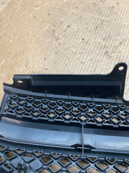 2004 2005 Toyota RAV4 Front Upper Grill Grille DG1 Oem W6157 DG6