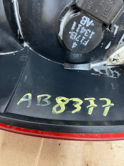 1998 to 2001 Ford Explorer Right Passenger RH Side Tail light AB8377 LK6