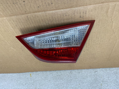 2011 to 2014 Hyundai Sonata Right Passenger Rh Inner Tail Light Oem M0623 DG0