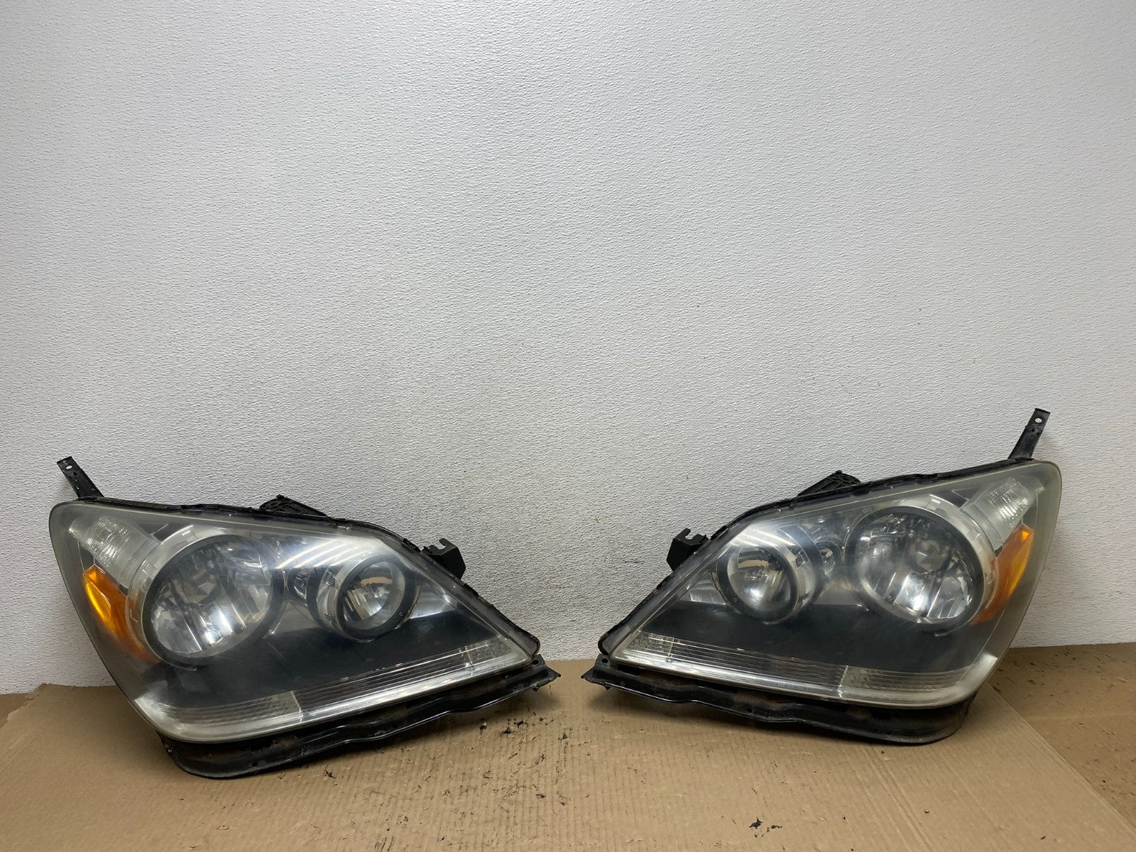 2005 2006 2007 Honda Odyssey Left+Right Set Halogen Headlights AF5992 DW0