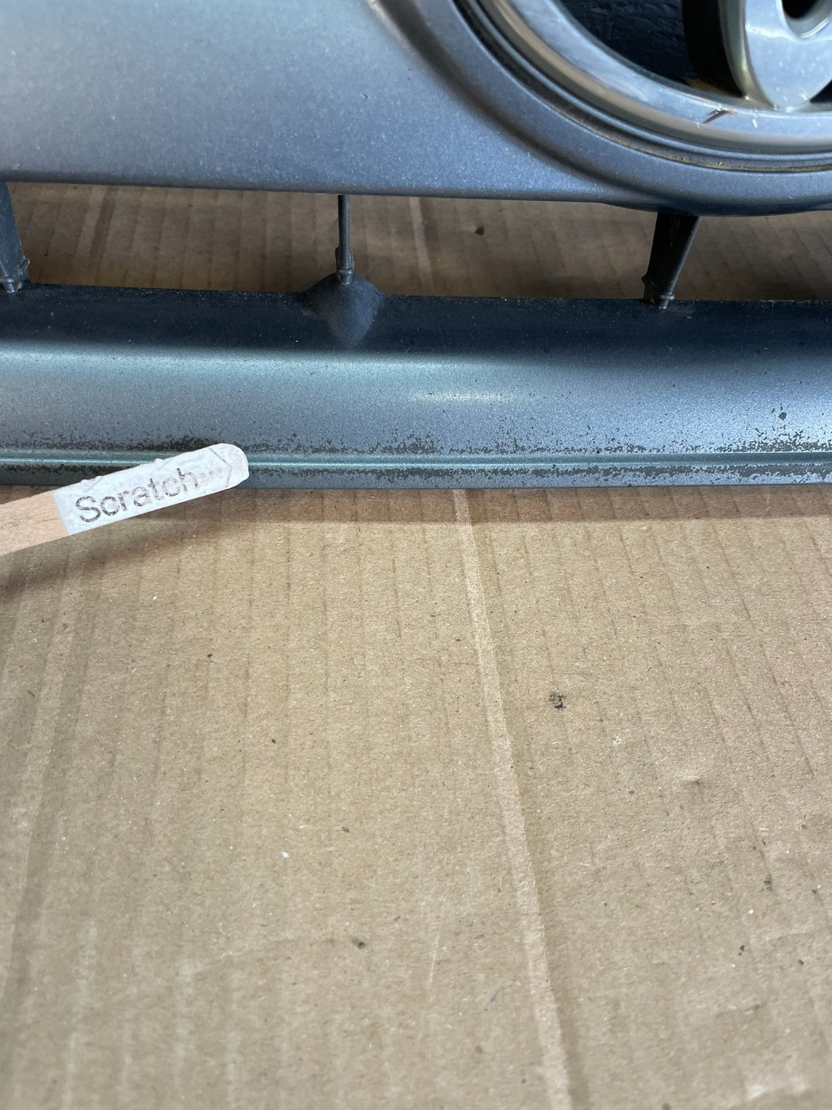 2001 to 2003 Toyota Highlander Front Upper Grille Grill With Emblem AC1970 DG3