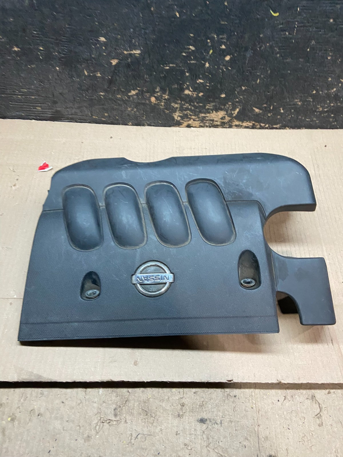 2007 to 2012 Nissan Versa Engine Motor Cover X7655 DG1