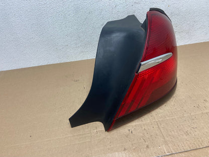1998 to 2002 Mercury Grand Marquis Right Passenger Rh Side Tail Light AE6071 LK2
