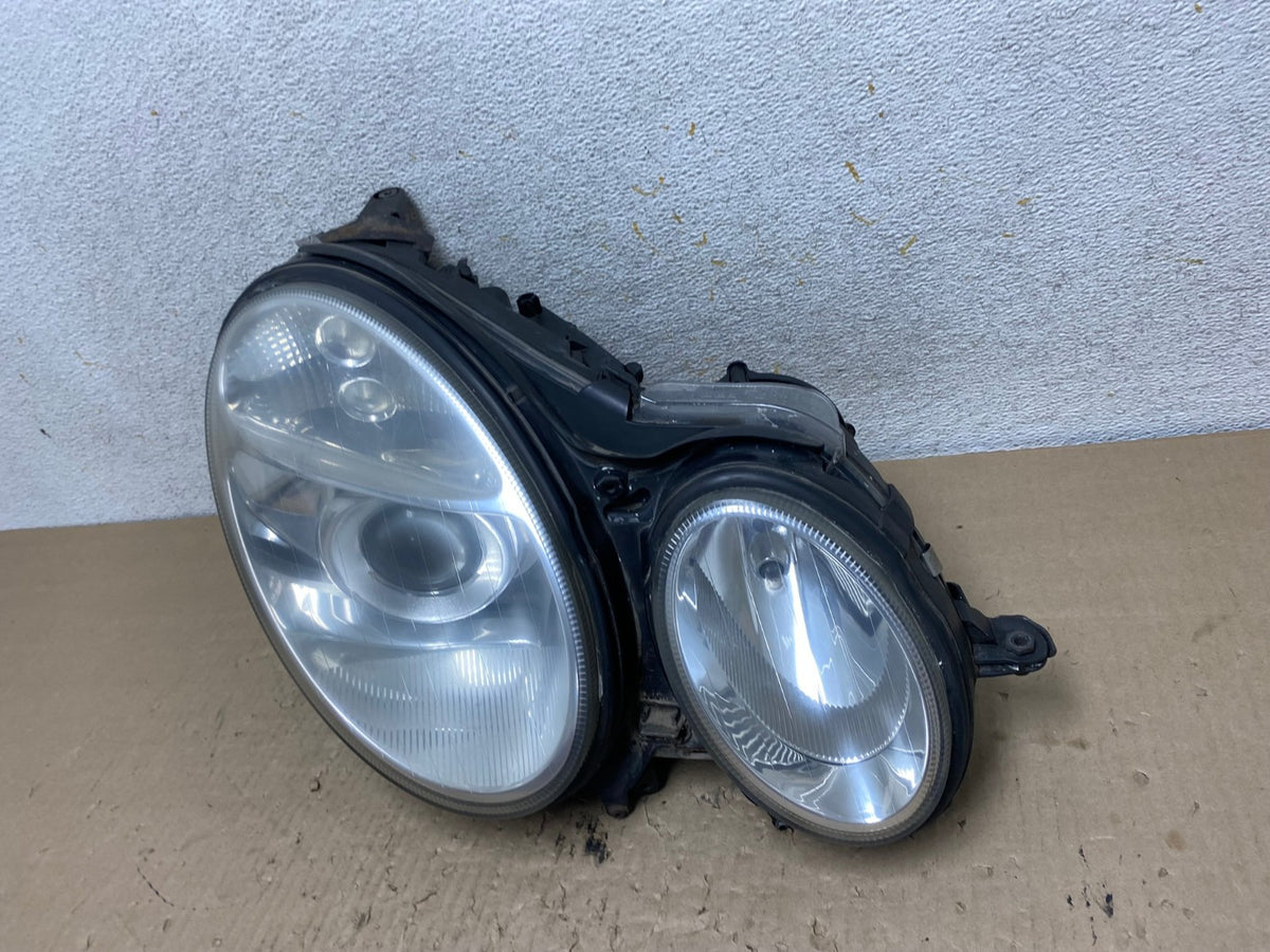2003-2006 Mercedes E E320 E350 Class Right Passenger Halogen Headlight AI2446 LK1