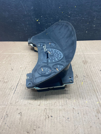 2004 to 2007 Chevrolet Express Speedometer Cluster Gauge p3393 PS2