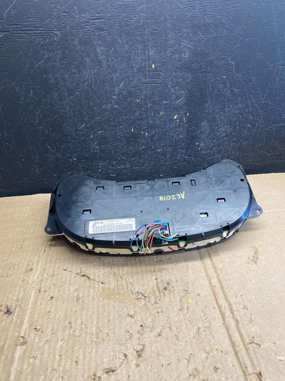2003 to 2006 Chevrolet Silverado Yukon Cluster Gauge Speedometer AE2014 DG5