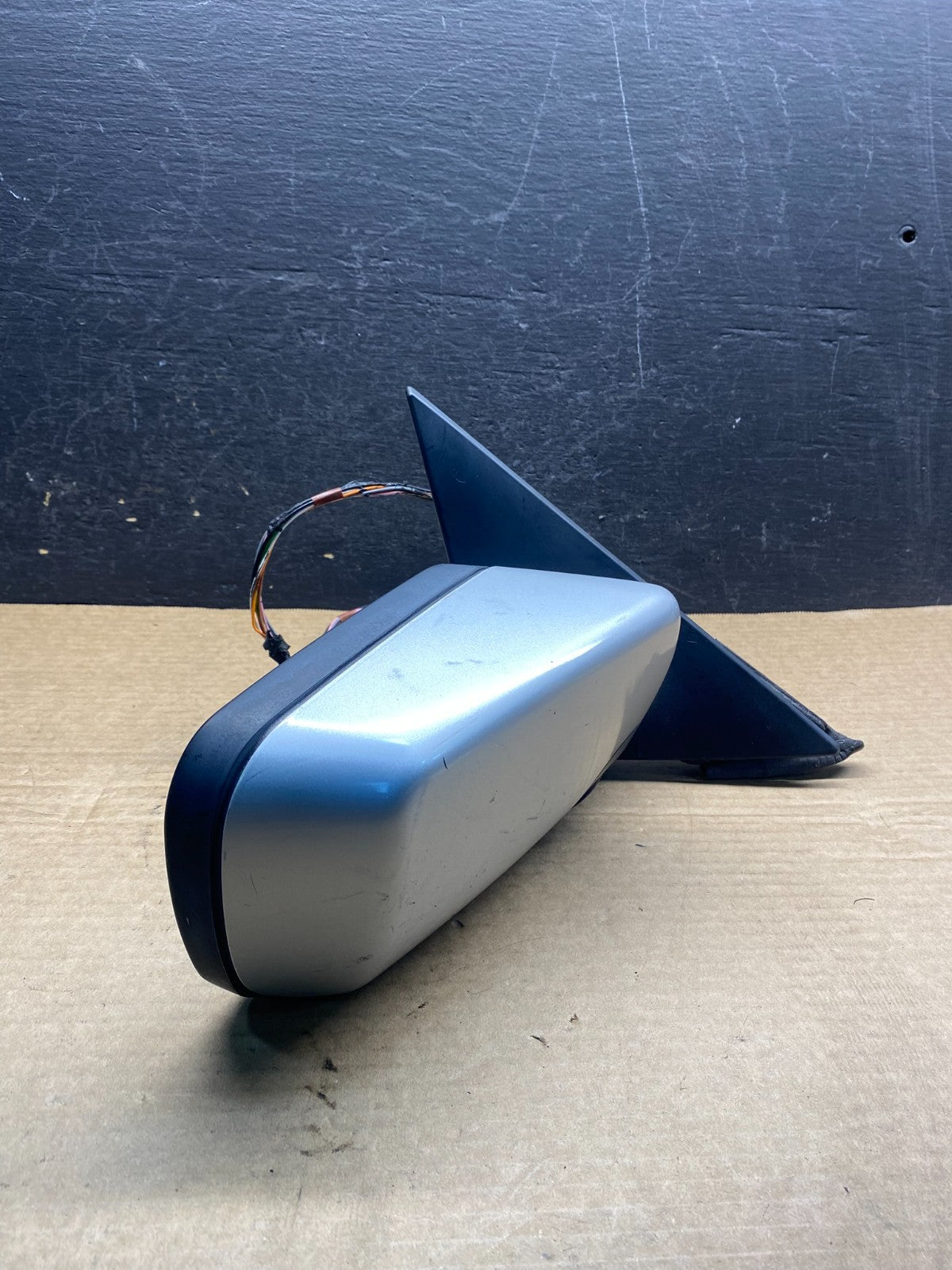 2001 to 2006 BMW 325i Right Passenger Side View Door Mirror af7785 DG1
