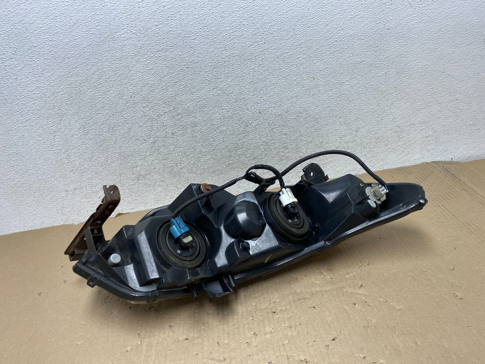 2006 to 2008 Honda Civic Coupe Headlight Halogen Left Driver Side AG6971 DW5