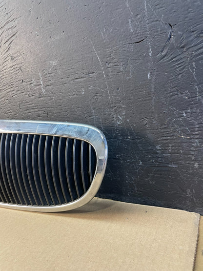 2003 to 2005 Buick Century Front Upper Grill Grille ab7936 DG1