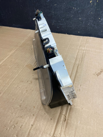 2006 Ford E350 Gauge Speedometer Cluster ad7154 DG3