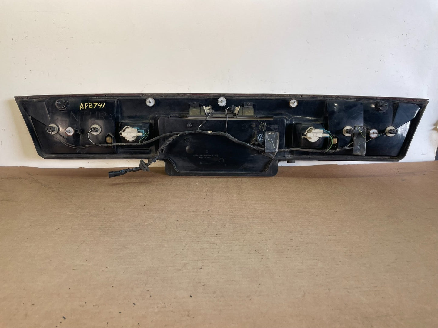 1997 to 2005 Buick Century Center Trunk Tail Light AF8741 DG3