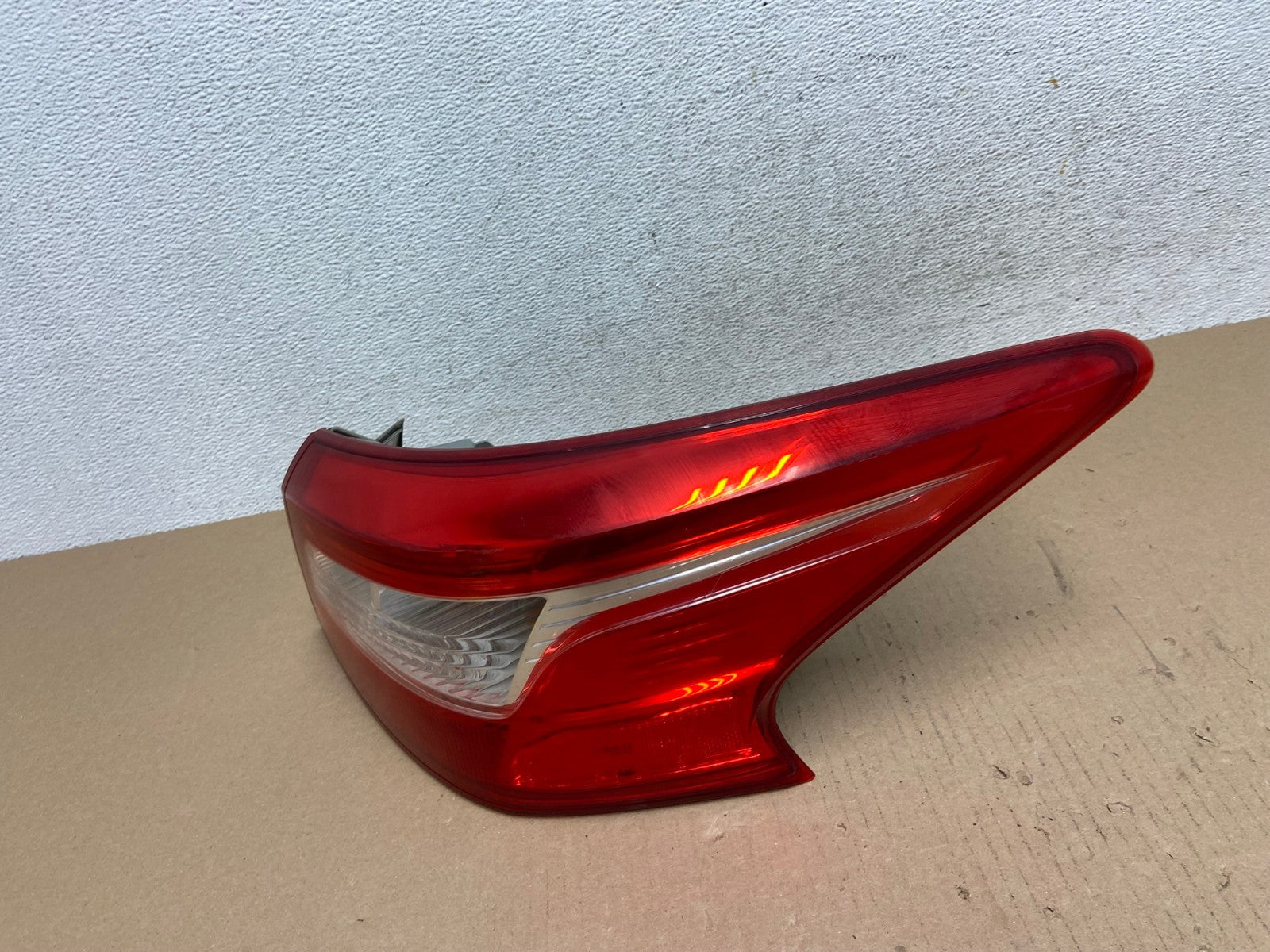 2016 2017 2018 Nissan Sentra Right Passenger RH Side Tail Light AE7210 LK1