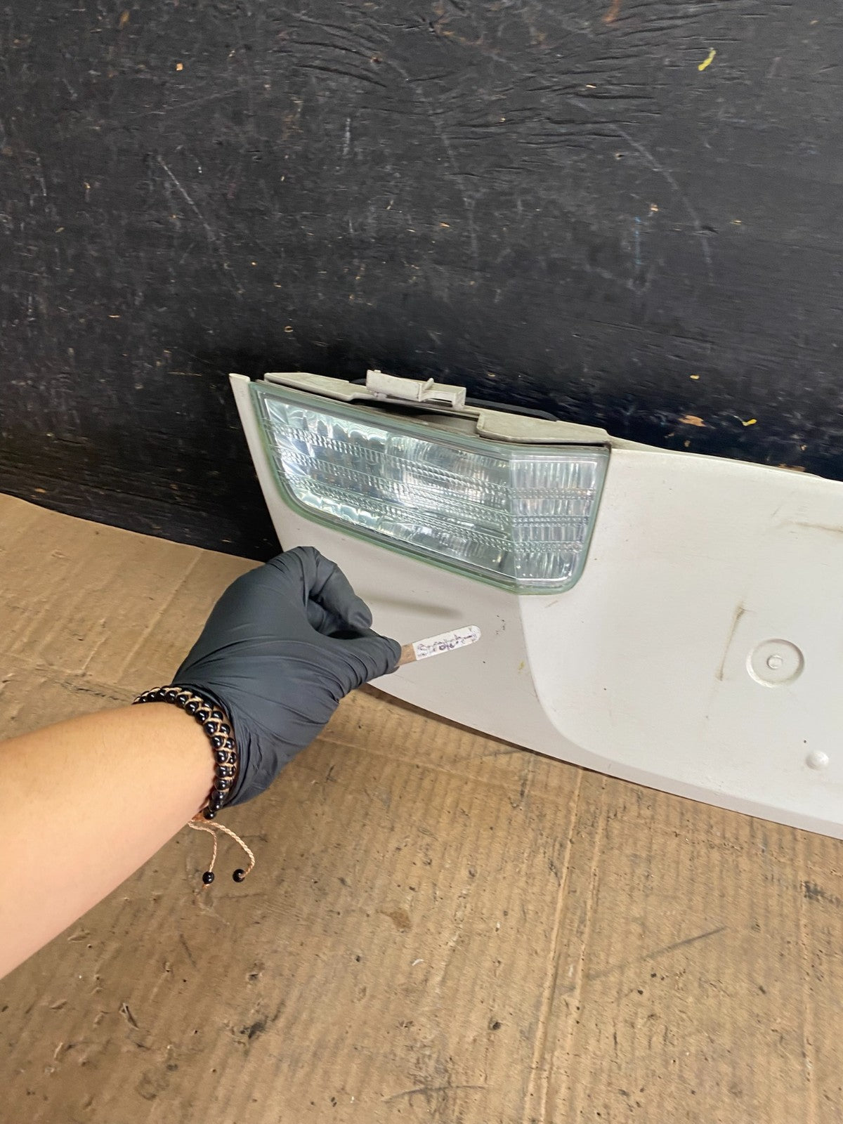 2003 - 2009 Lexus GX470 Rear License Plate Light Panel R7943 DG4