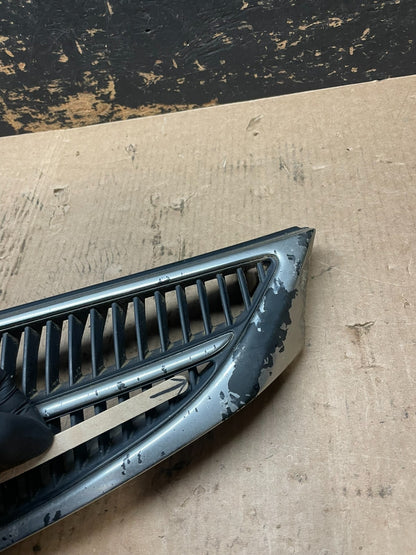 1999 2000 2001 Toyota Solara Front Upper Grill Grille OEM Z5981 DG6