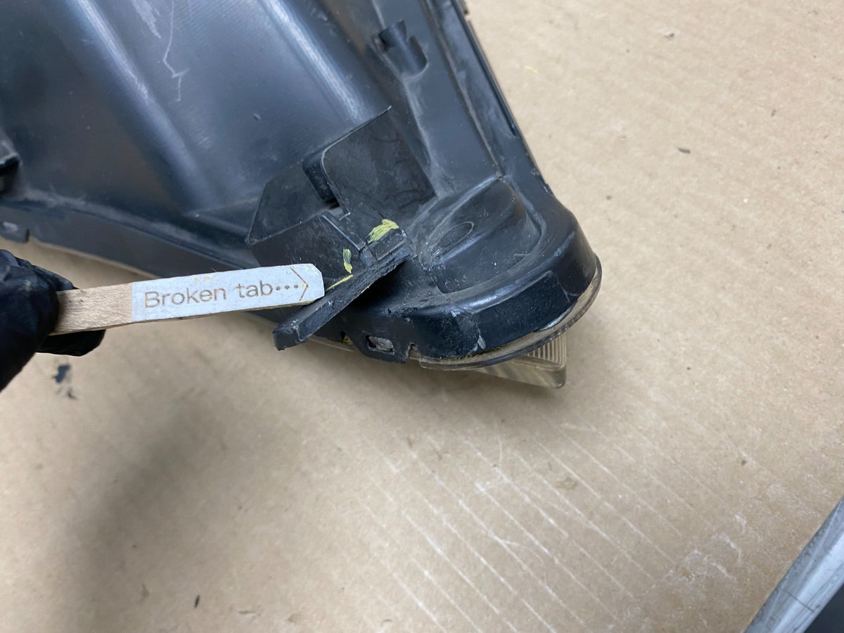 Halogen 2007-2009 Mitsubishi Outlander Left Driver LH Headlight AH5760 DW4