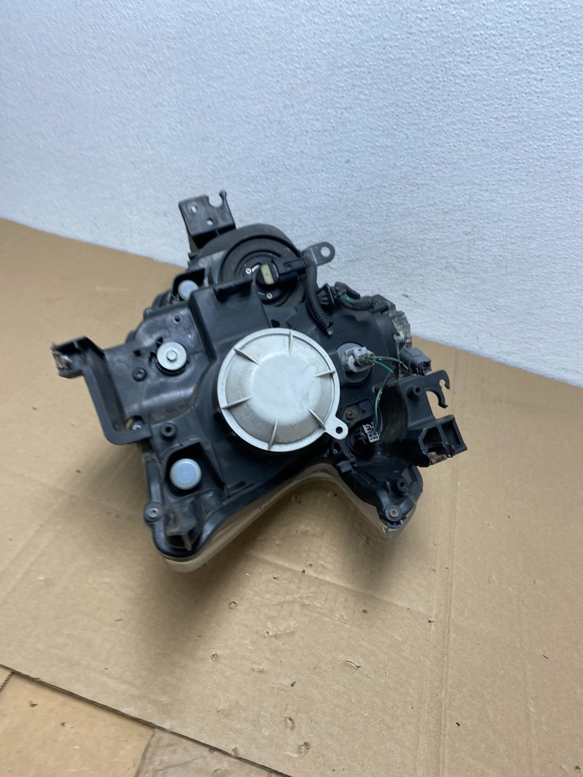 2009-2014 Nissan Maxima Headlight Left Driver Side Xenon HID OEM AC3771 DW8