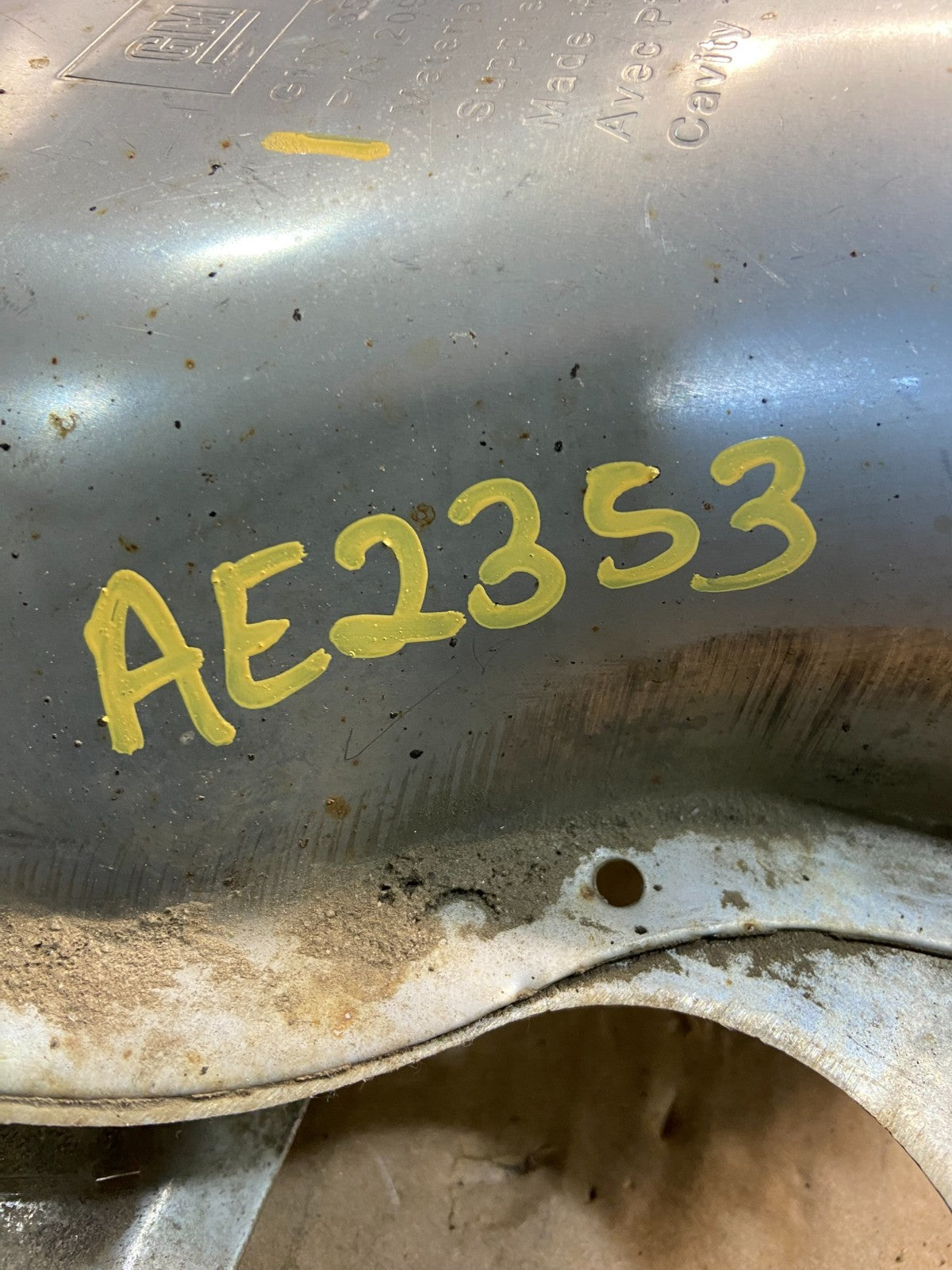 2014 to 2020 Chevrolet Impala Right Side Bumper Tail Pipe Bezel AE2353 PS6