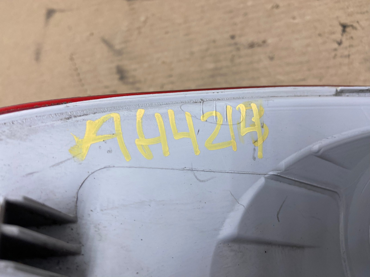 2010 to 2015 Chevrolet Equinox Right Passenger Rh Side Tail Light AH4214 LK6
