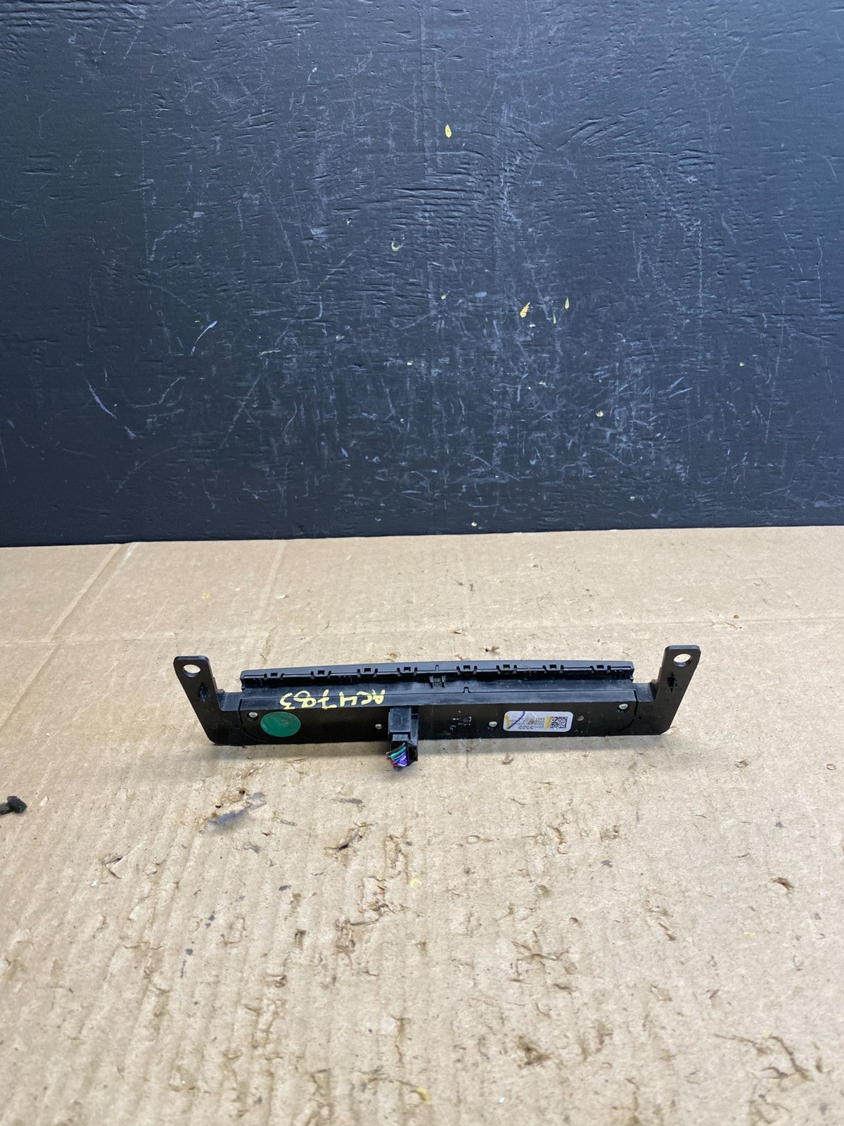 2013 - 2017 Buick Enclave Center Dash Hazard Waring Multi Switch ac4783 DG3