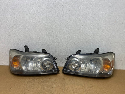 2004 2005 2006 Toyota Highlander Headlights Left+Right Side AD1390 DW0