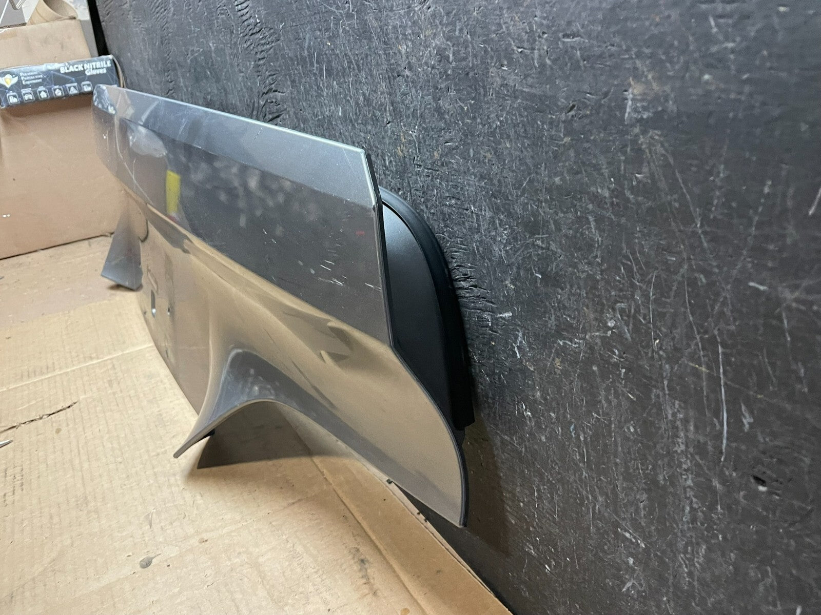 2010-2013 BMW F07 535i 550i GT Rear Trunk Lid Lower Bottom Trim Molding OE H71821