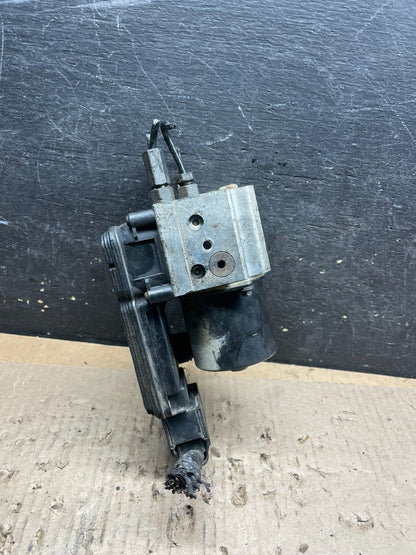 2004 2007 Ford E250 E350 Econoline Anti-Lock ABS Antilock Brake Pump u9120 DG3