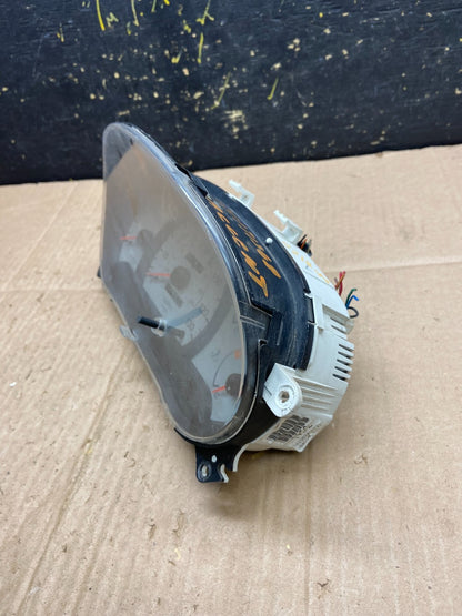 2000 to 2002 Hyundai Accent 2-Door Speedometer Cluster AA8120 PS3