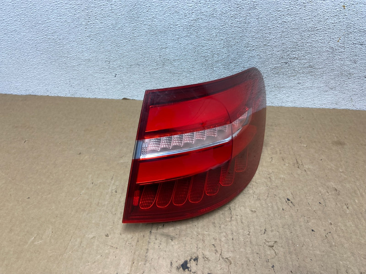 2016 to 2019 Mercedes Glc-Class Right Passenger Side Tail Light AF9849 PS2