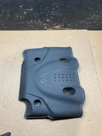 2008 - 2010 Hyundai Tucson Kia Sportage Engine Motor Cover V7039 DG2