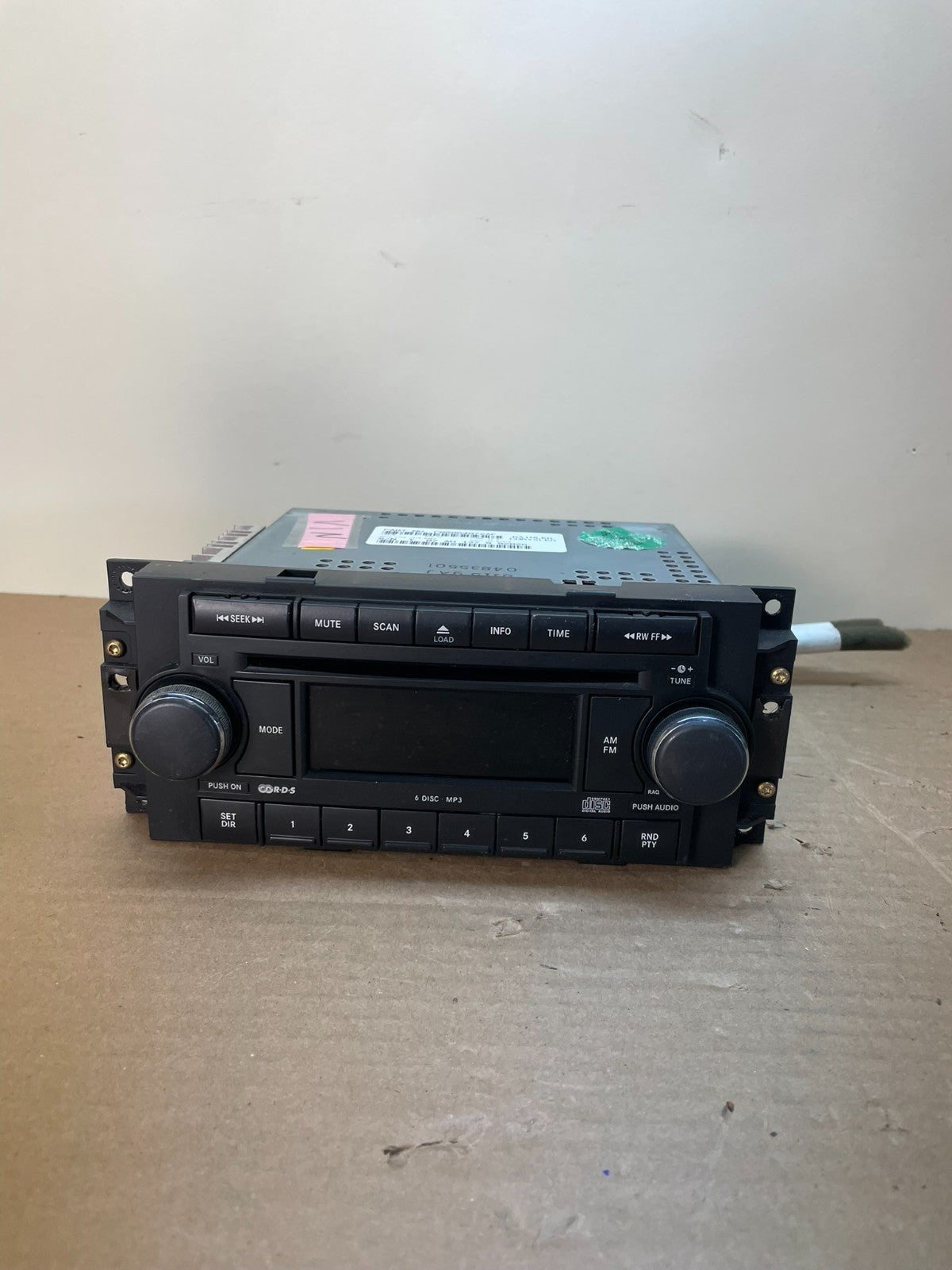 2005 2008 Jeep Dodge Chrysler Screen Display CD Player Satellite Radio AI0560 DG0