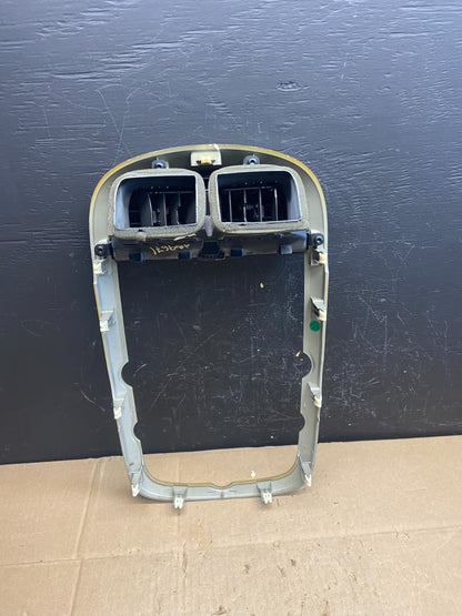 2013-2016 Chevrolet Malibu Center Radio Switch Air Vent Trim Bezel AB9671 DG3