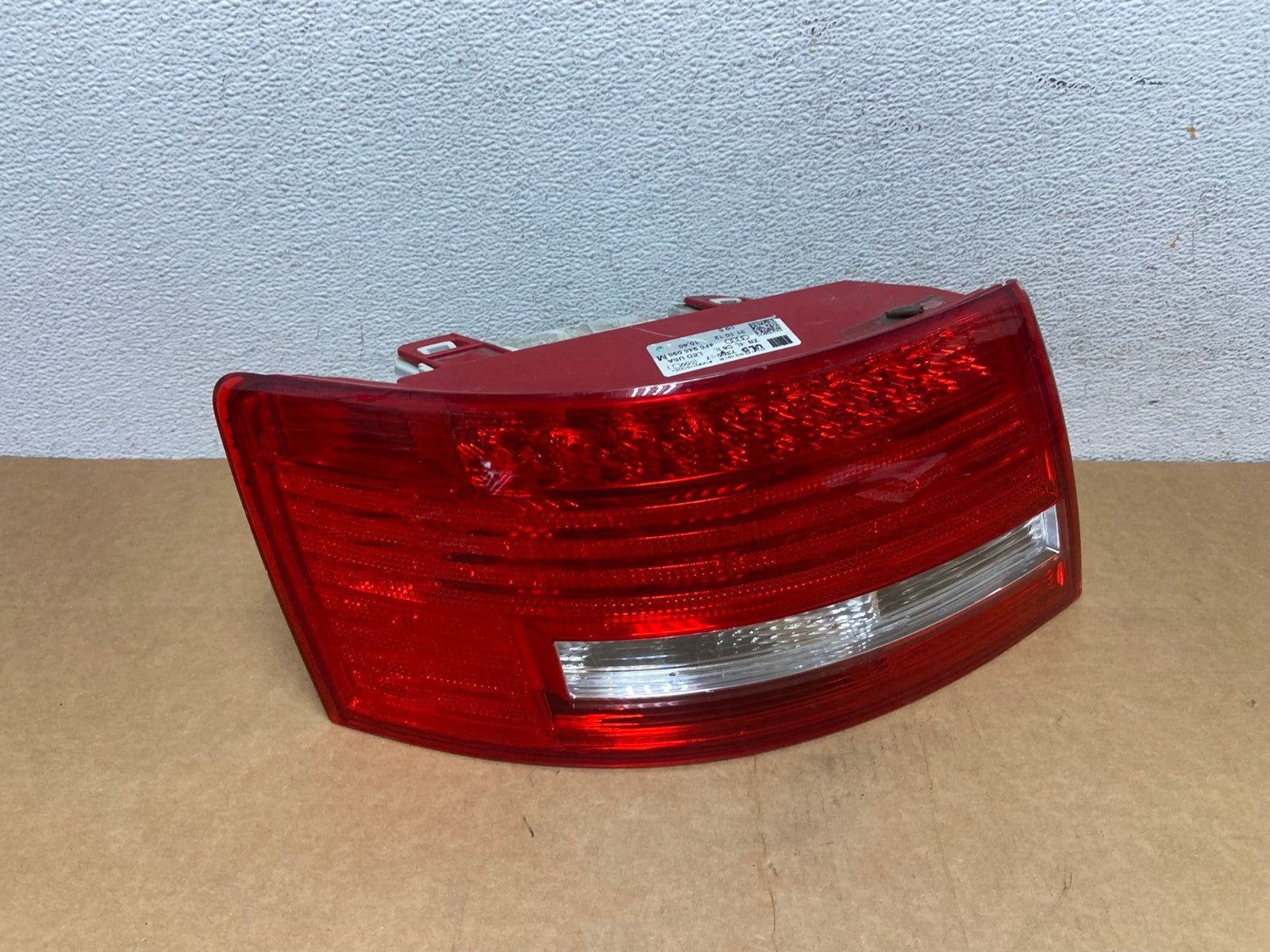 2005 - 2008 Audi A6 Sedan Quattro Left Driver Side Tail Light AD4442 LK0