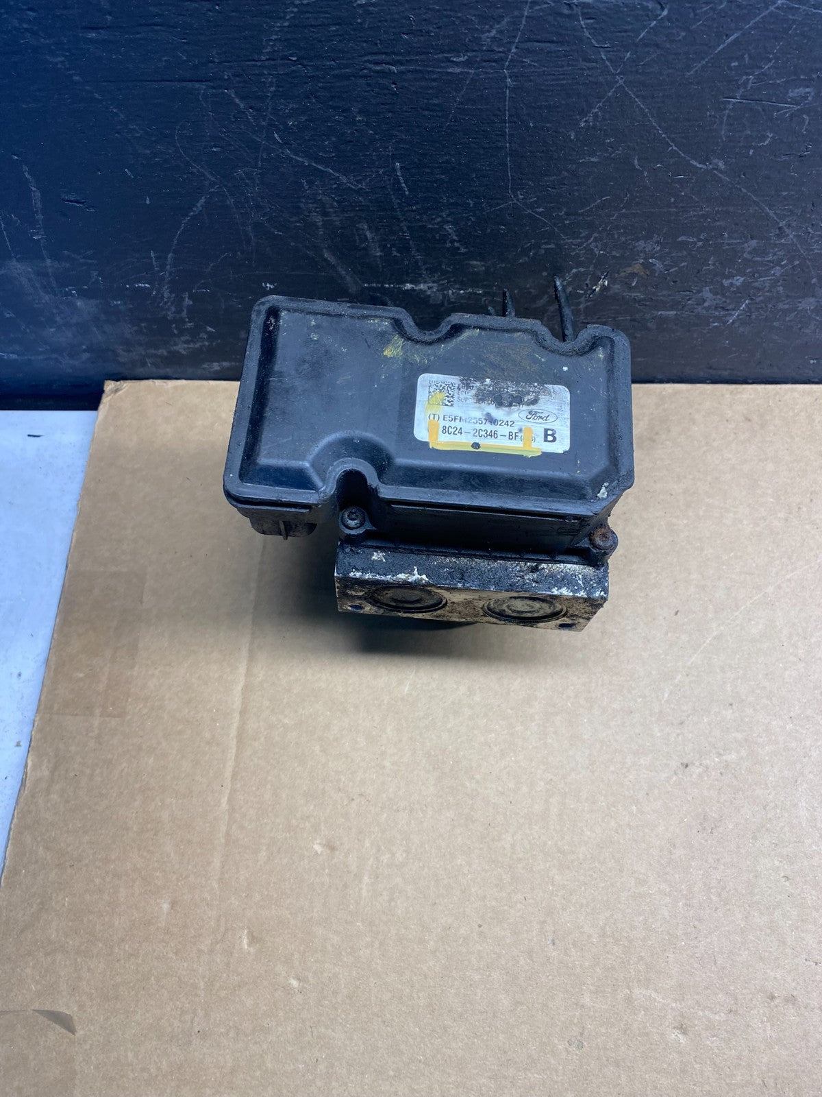 2008 Ford E150 Van ABS Anti-Lock Brake Control Module 8C24-2C346-BF ac7064 DG0